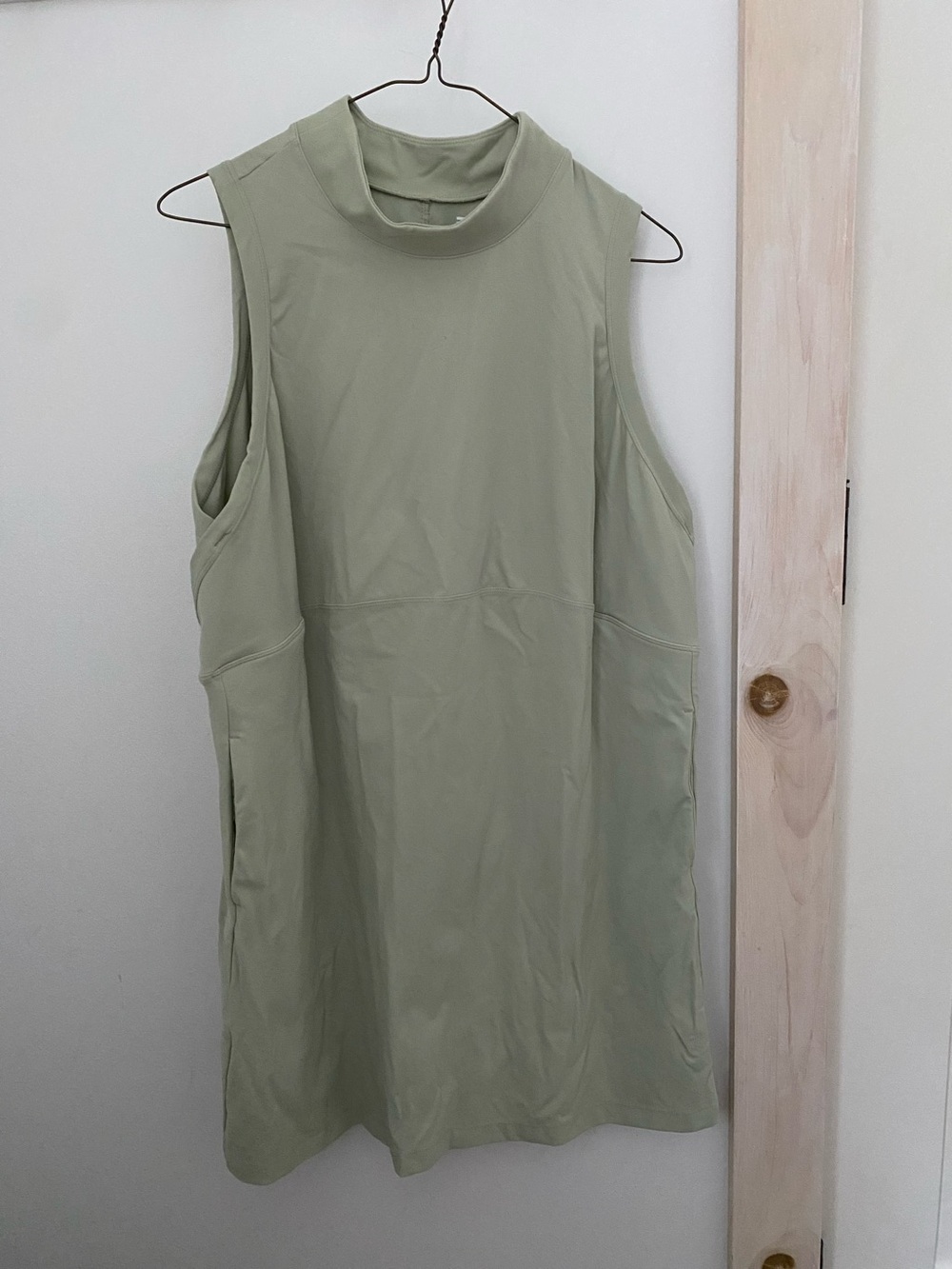FLX Athletic Urban Commuter Dress Sz. L